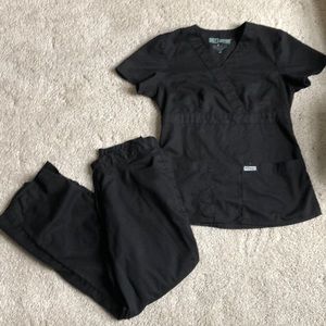 Greys Anatomy xs black scrubs vguc